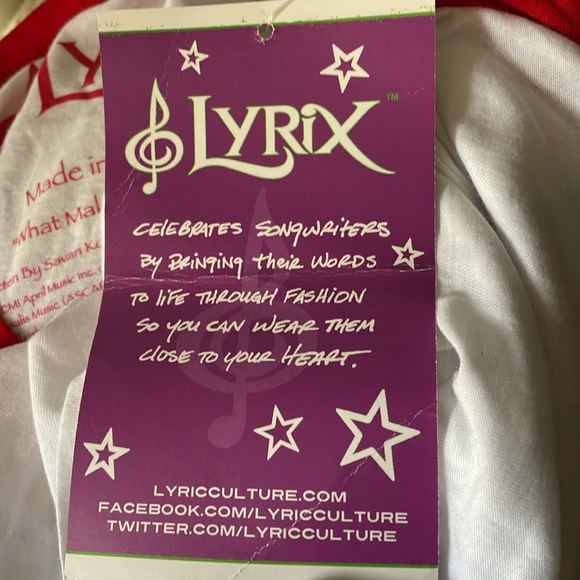 Lyrix One Direction Shirt “What Makes You Beautiful “ S - Picture 6 of 7